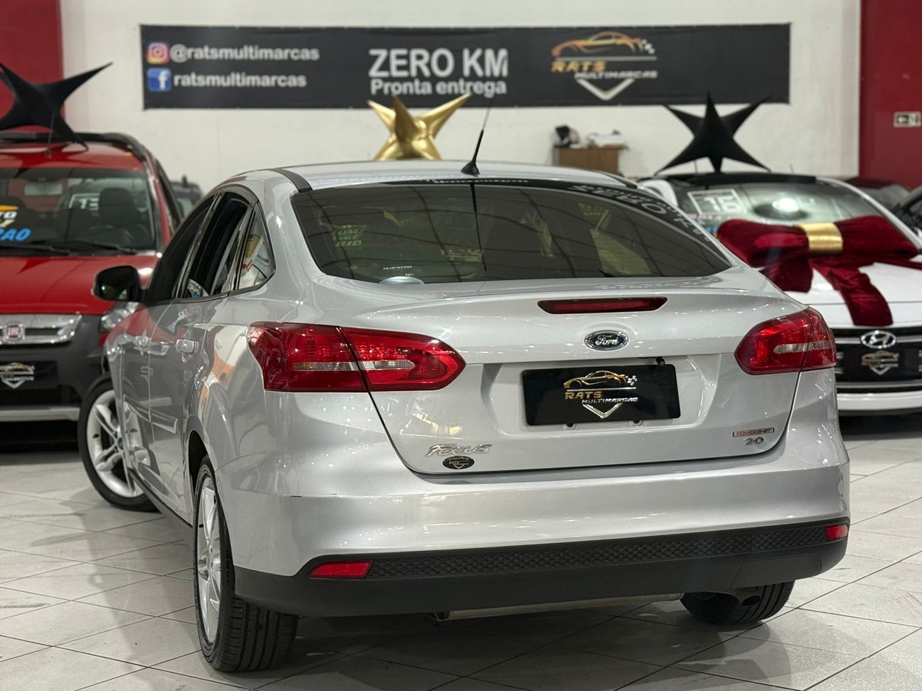 FORD FOCUS