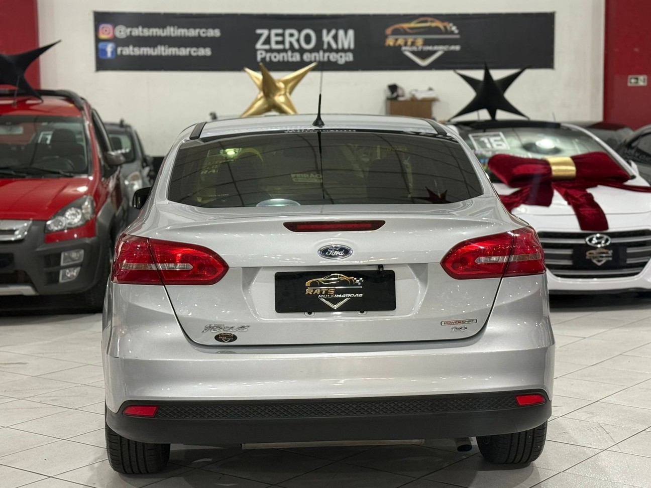 FORD FOCUS