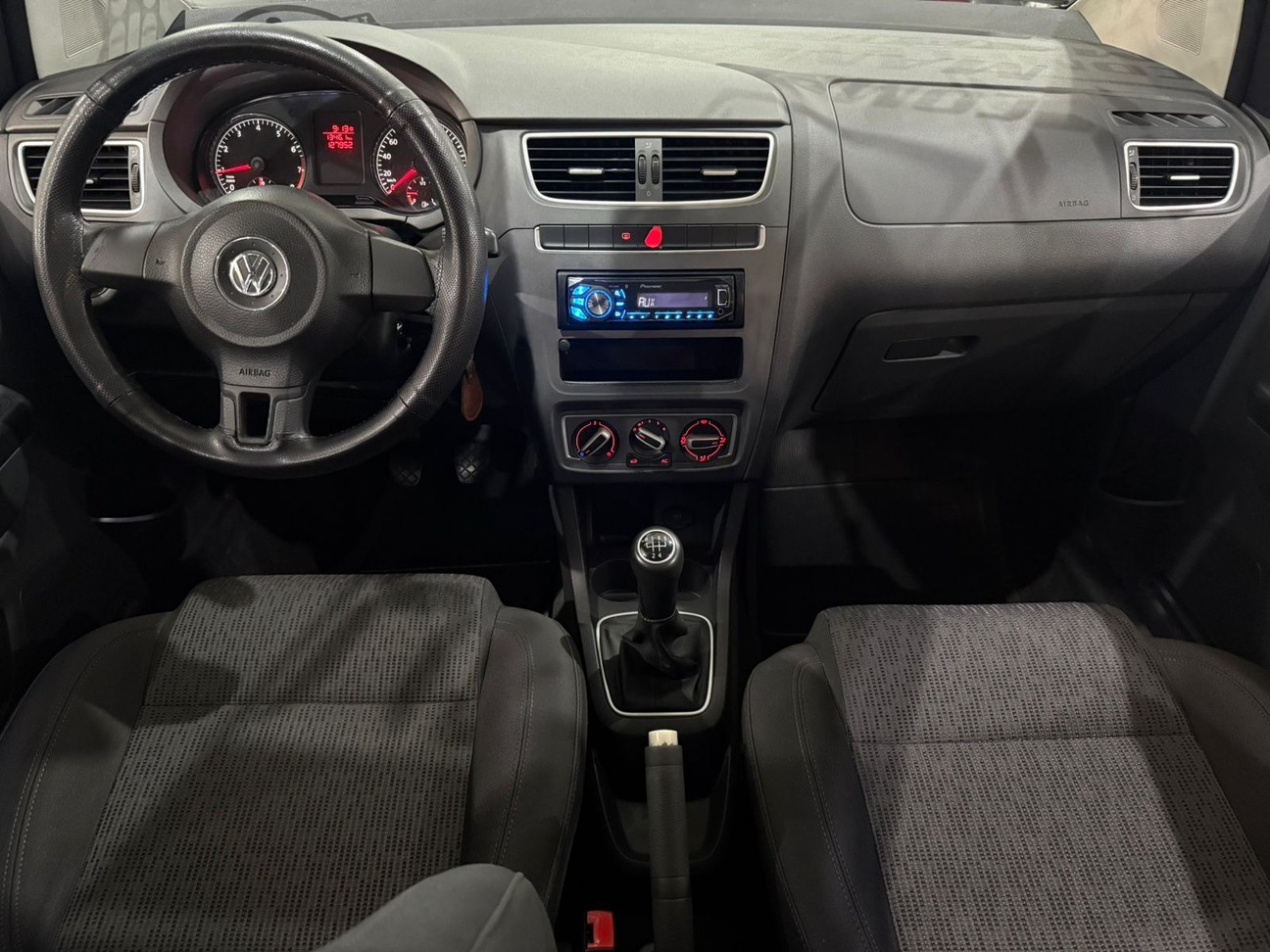 VOLKSWAGEN FOX