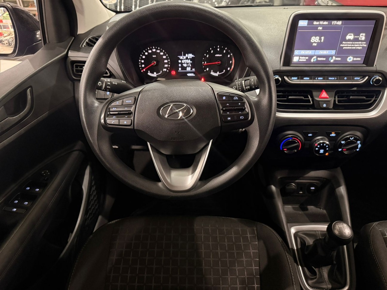 HYUNDAI HB20