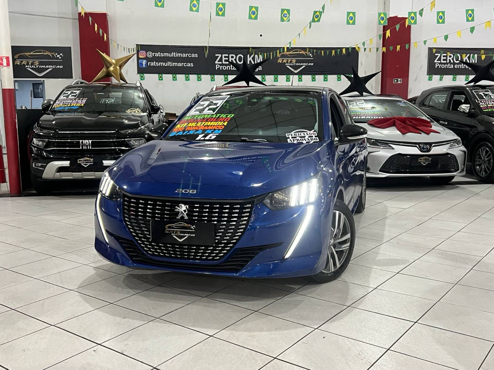 PEUGEOT 208