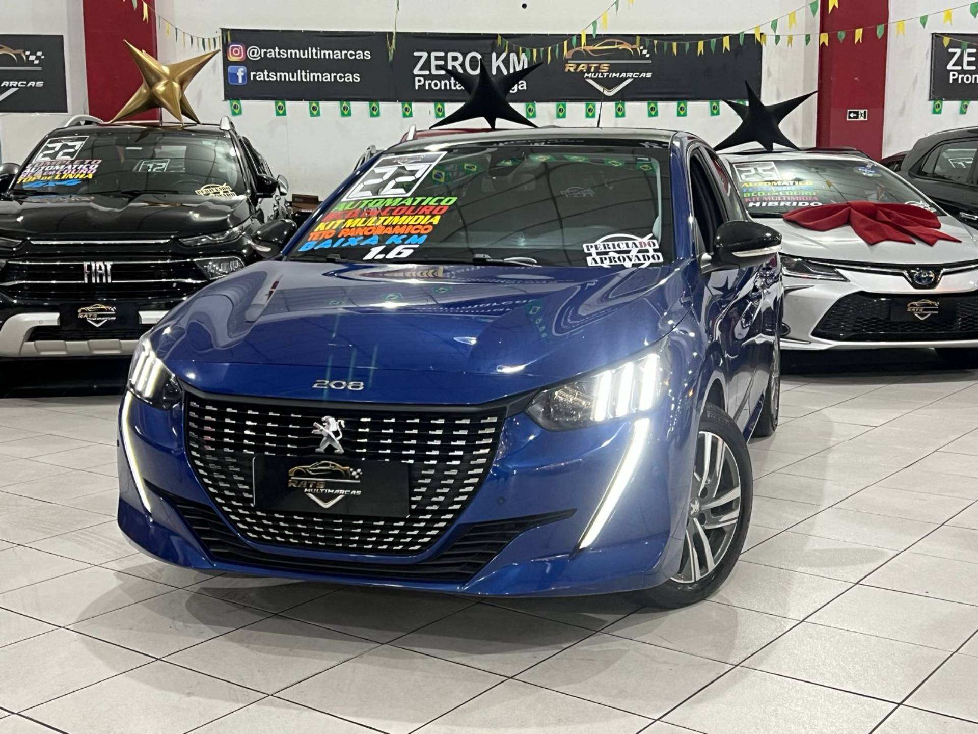 PEUGEOT 208