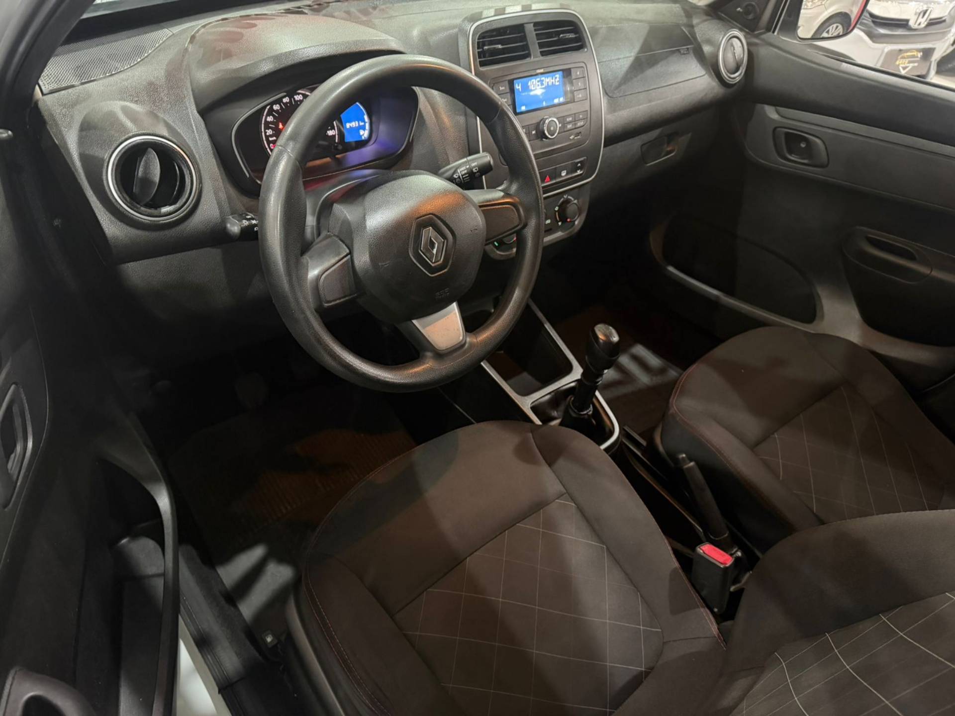 RENAULT KWID