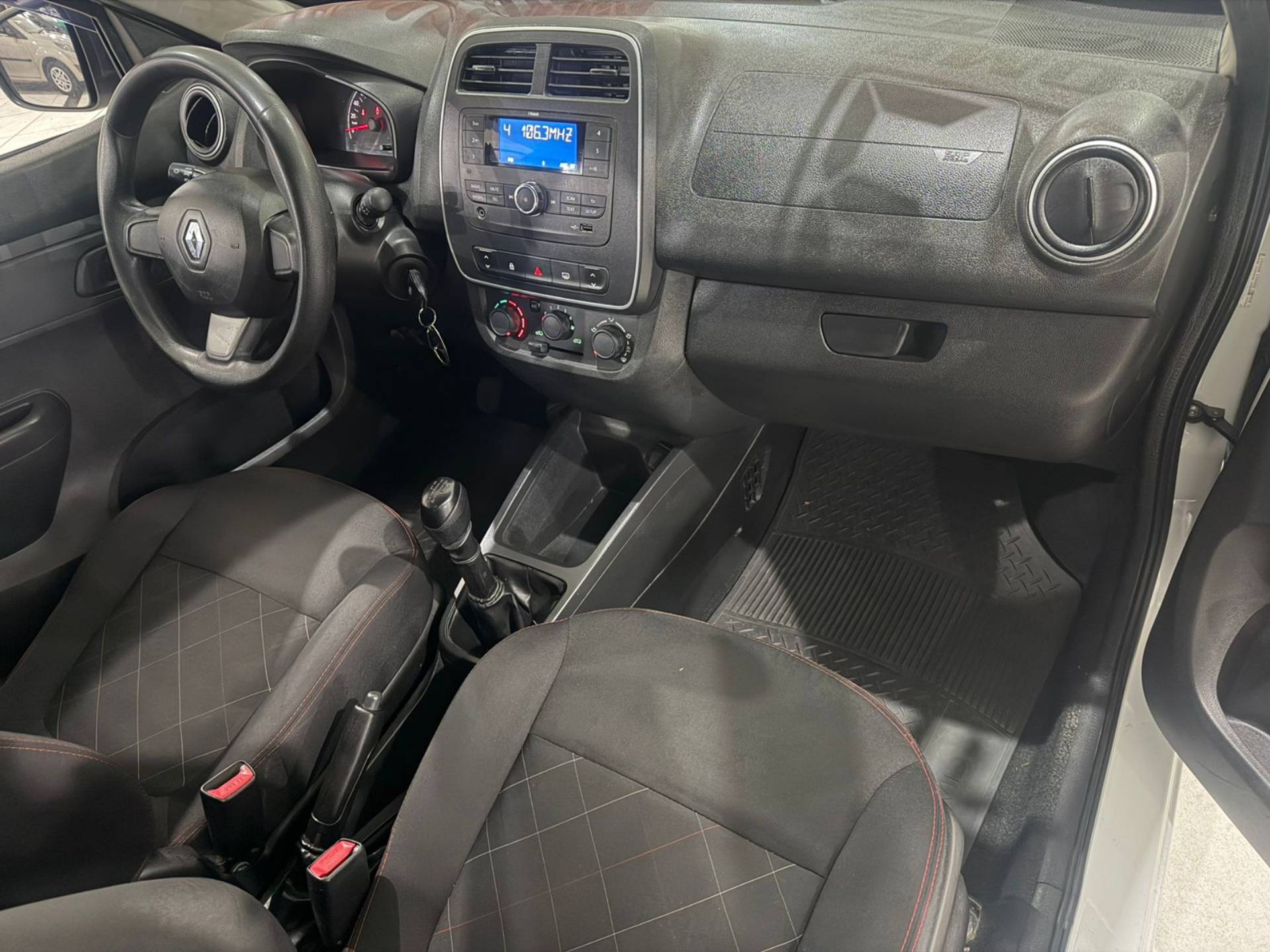 RENAULT KWID