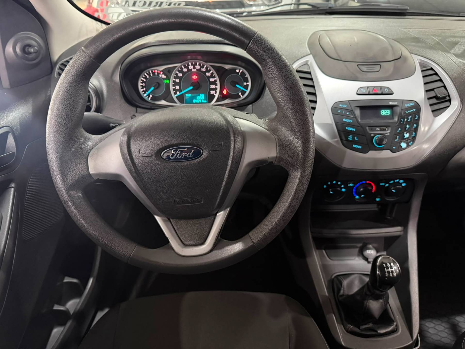 FORD KA