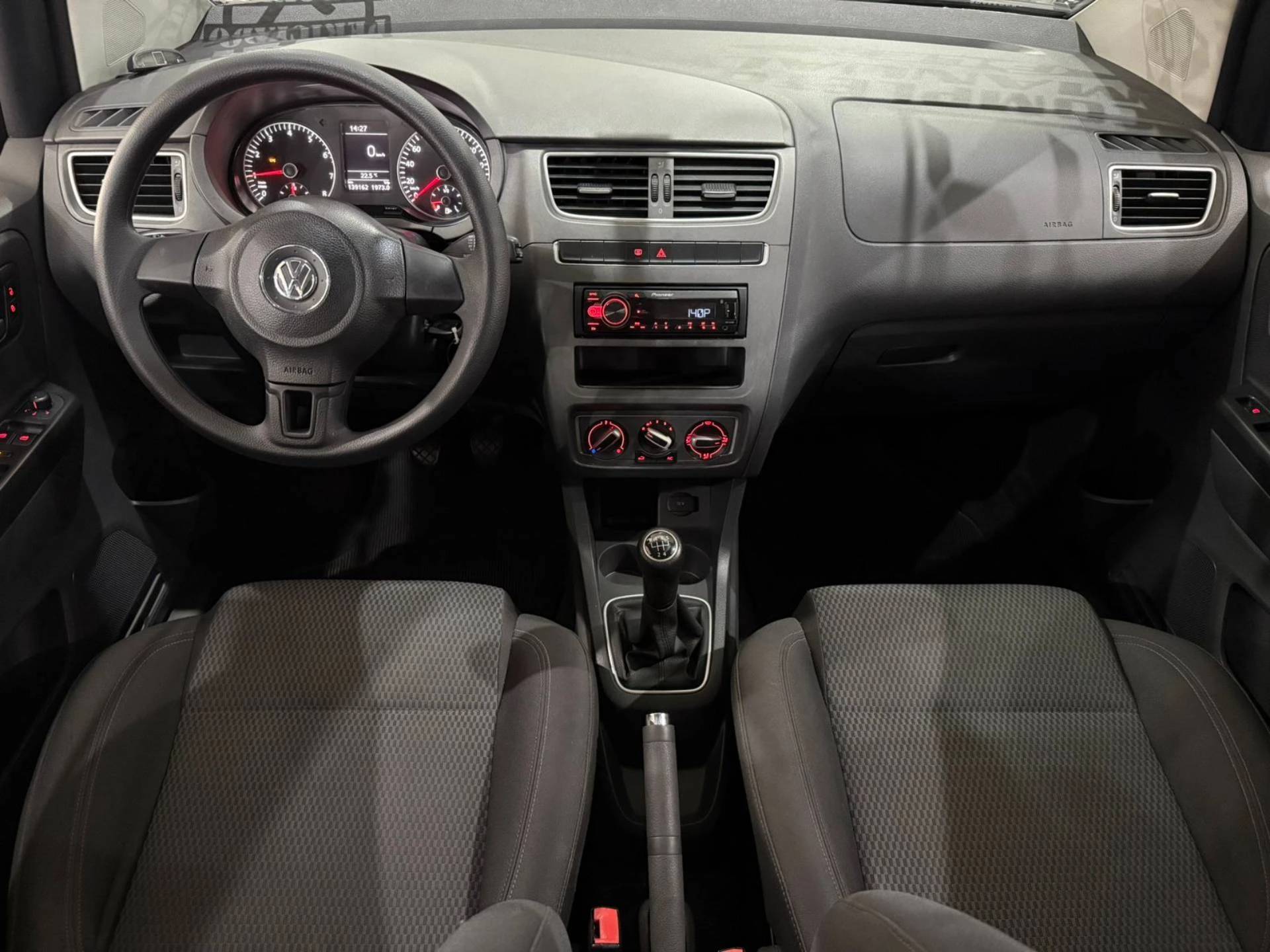 VOLKSWAGEN FOX