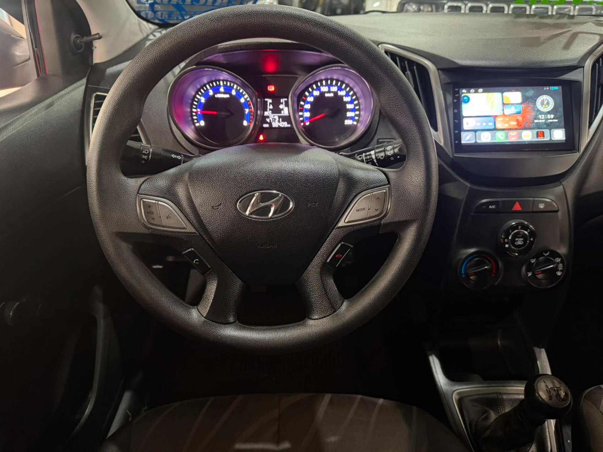 HYUNDAI HB20