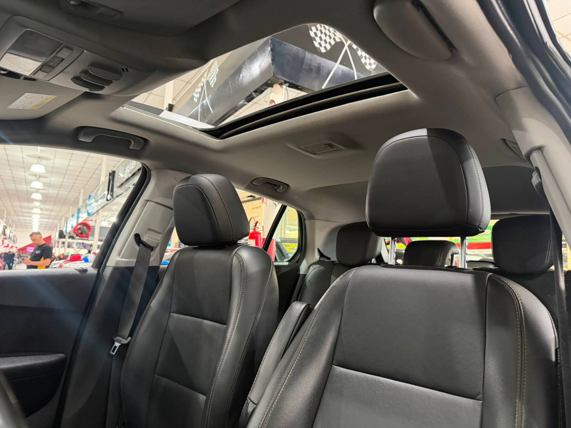 CHEVROLET TRACKER
