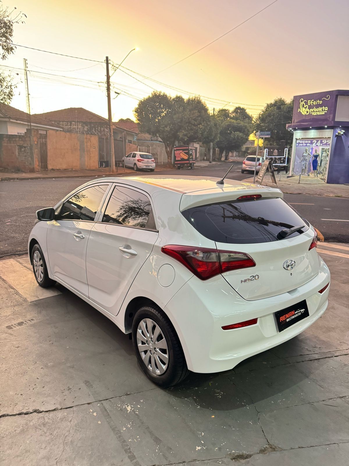 Car Image 7