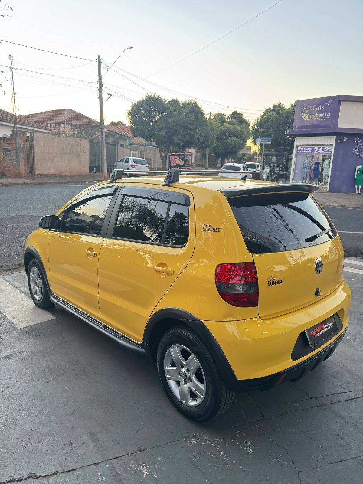 Car Image 8