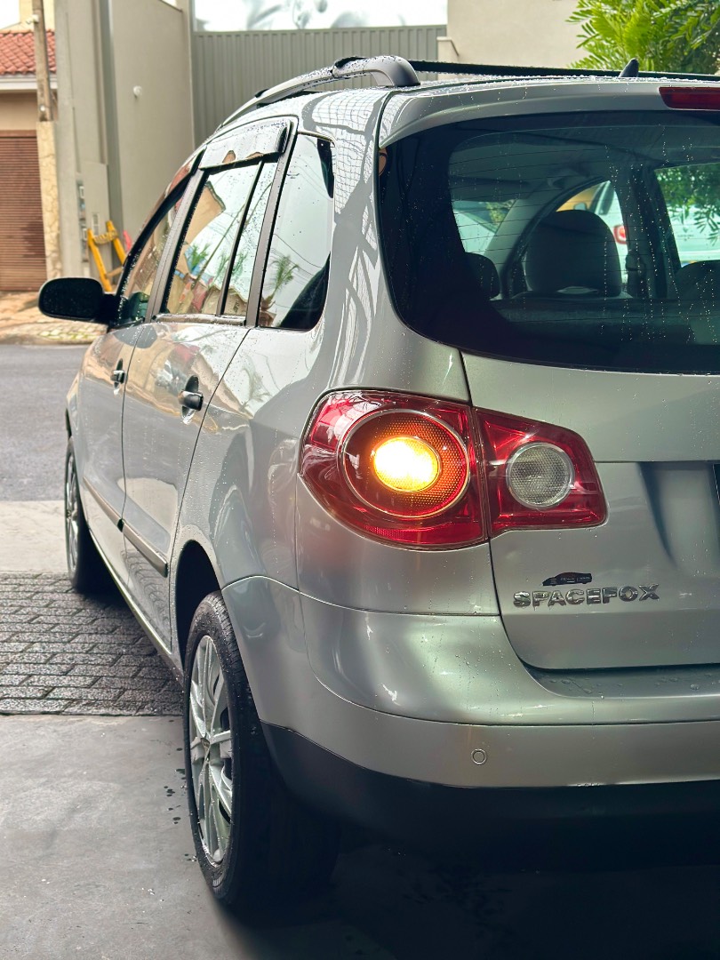 VOLKSWAGEN SPACEFOX