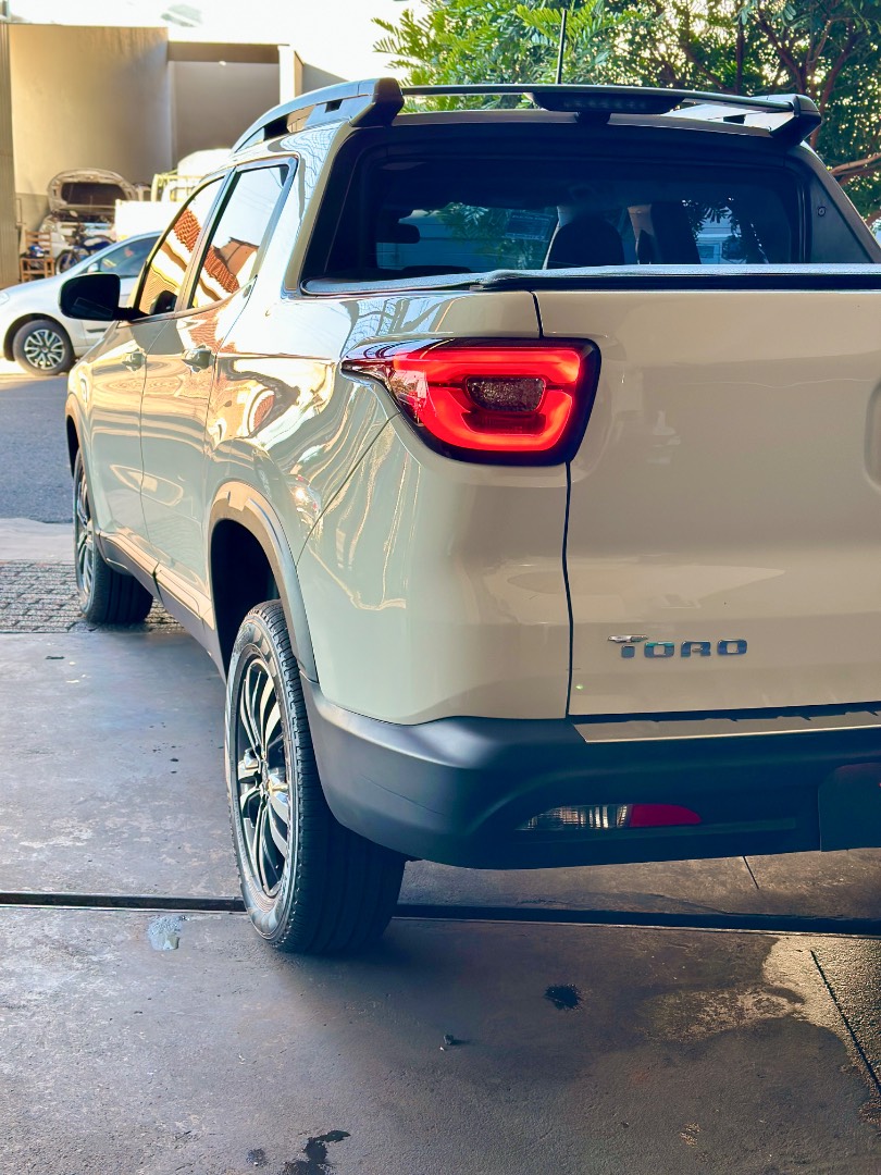 FIAT TORO