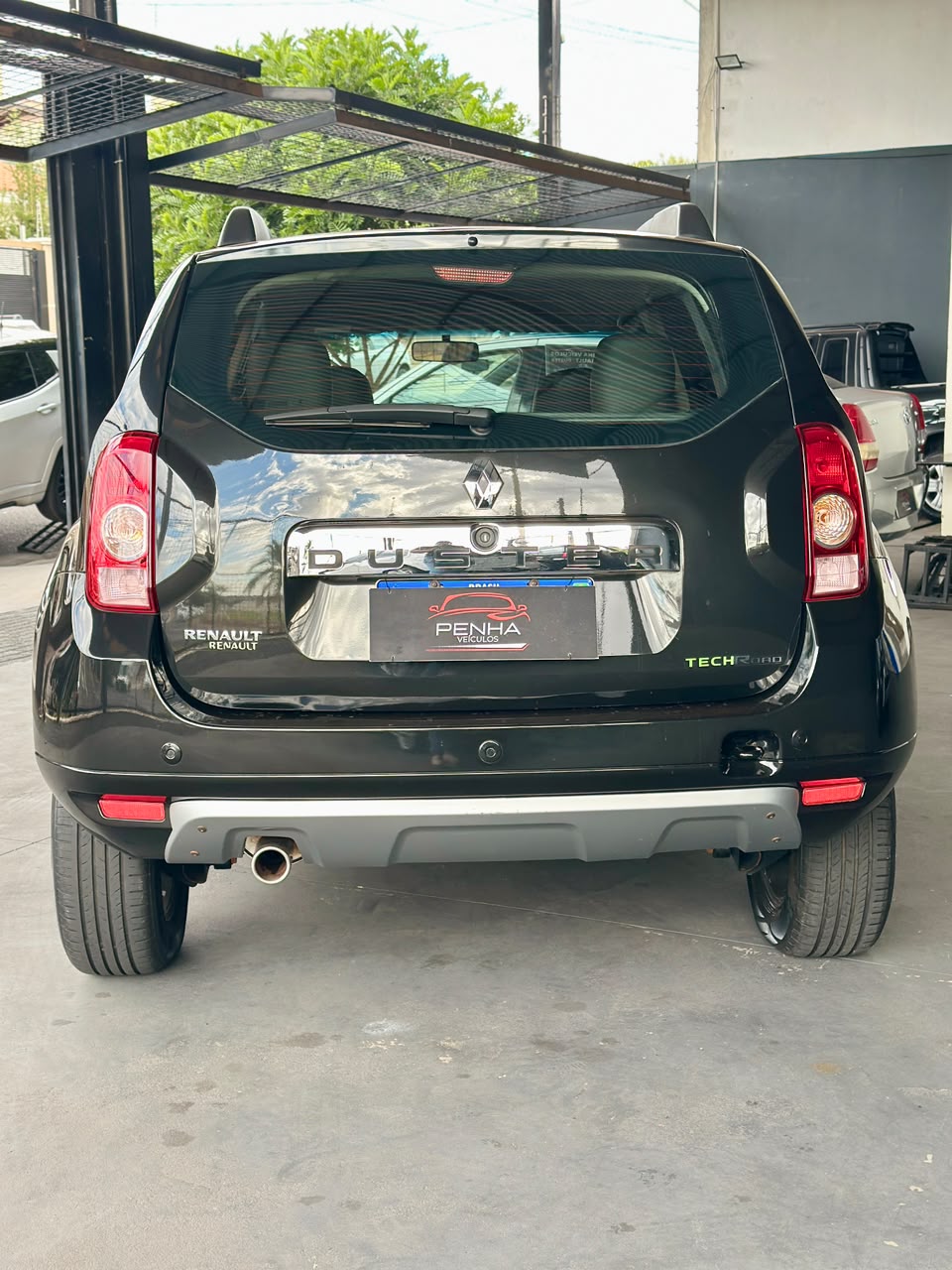 RENAULT DUSTER