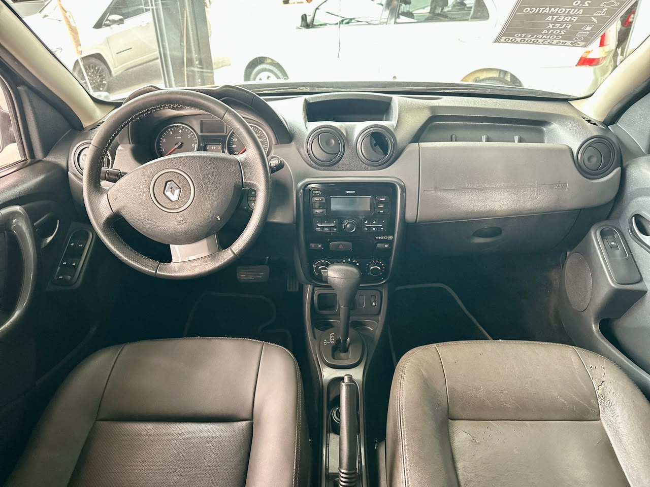 RENAULT DUSTER
