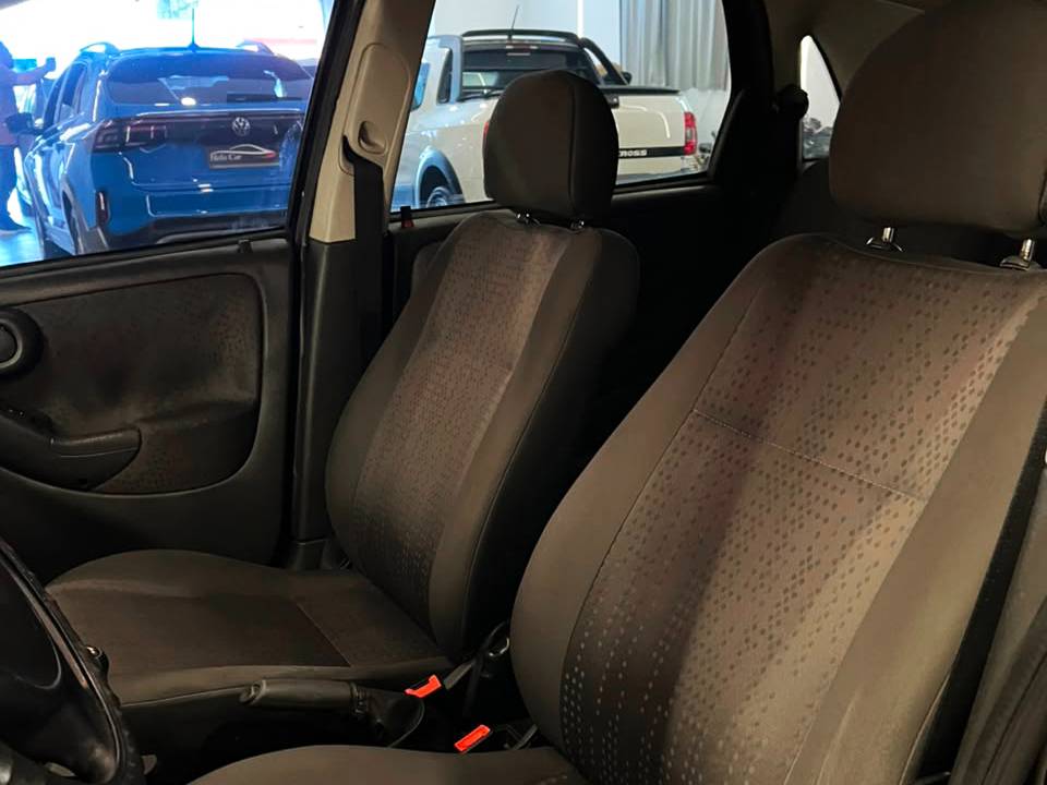 CHEVROLET CORSA