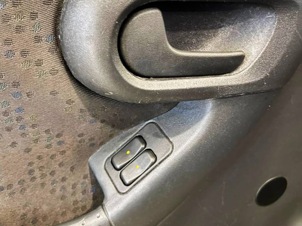 CHEVROLET CORSA