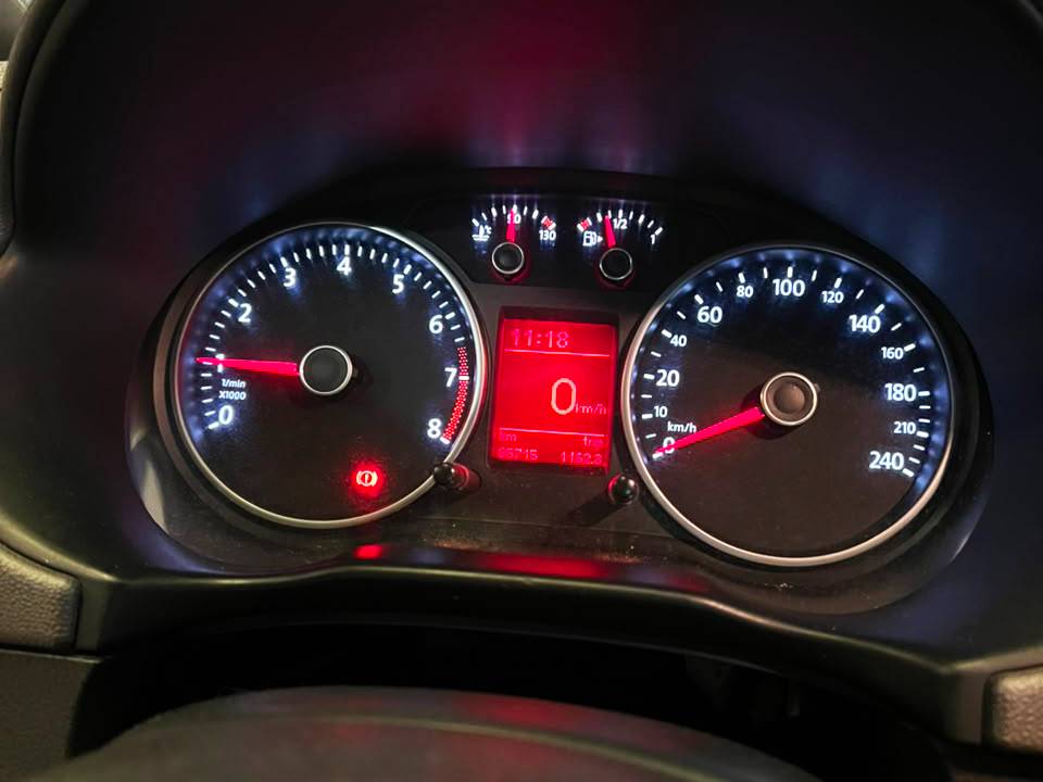 VOLKSWAGEN SAVEIRO