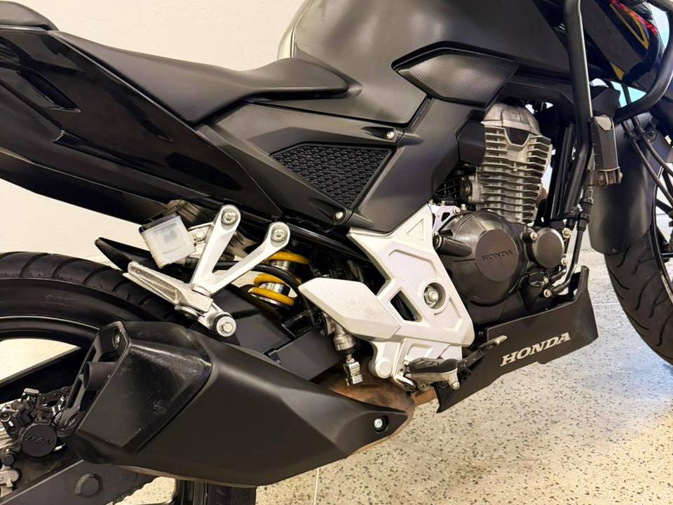 HONDA CB 300F TWISTER ABS