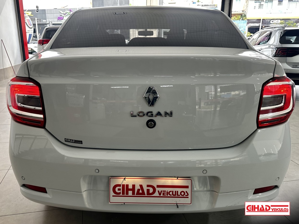 RENAULT LOGAN