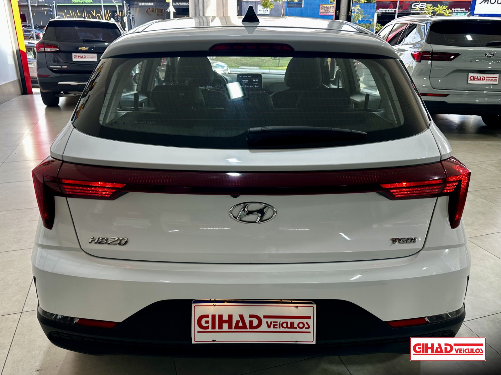 HYUNDAI HB20