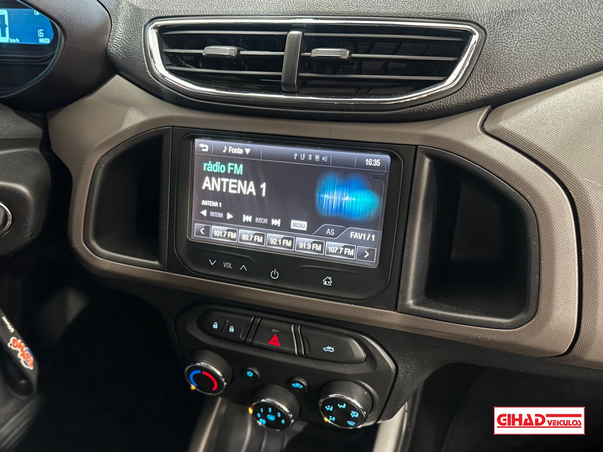 CHEVROLET PRISMA