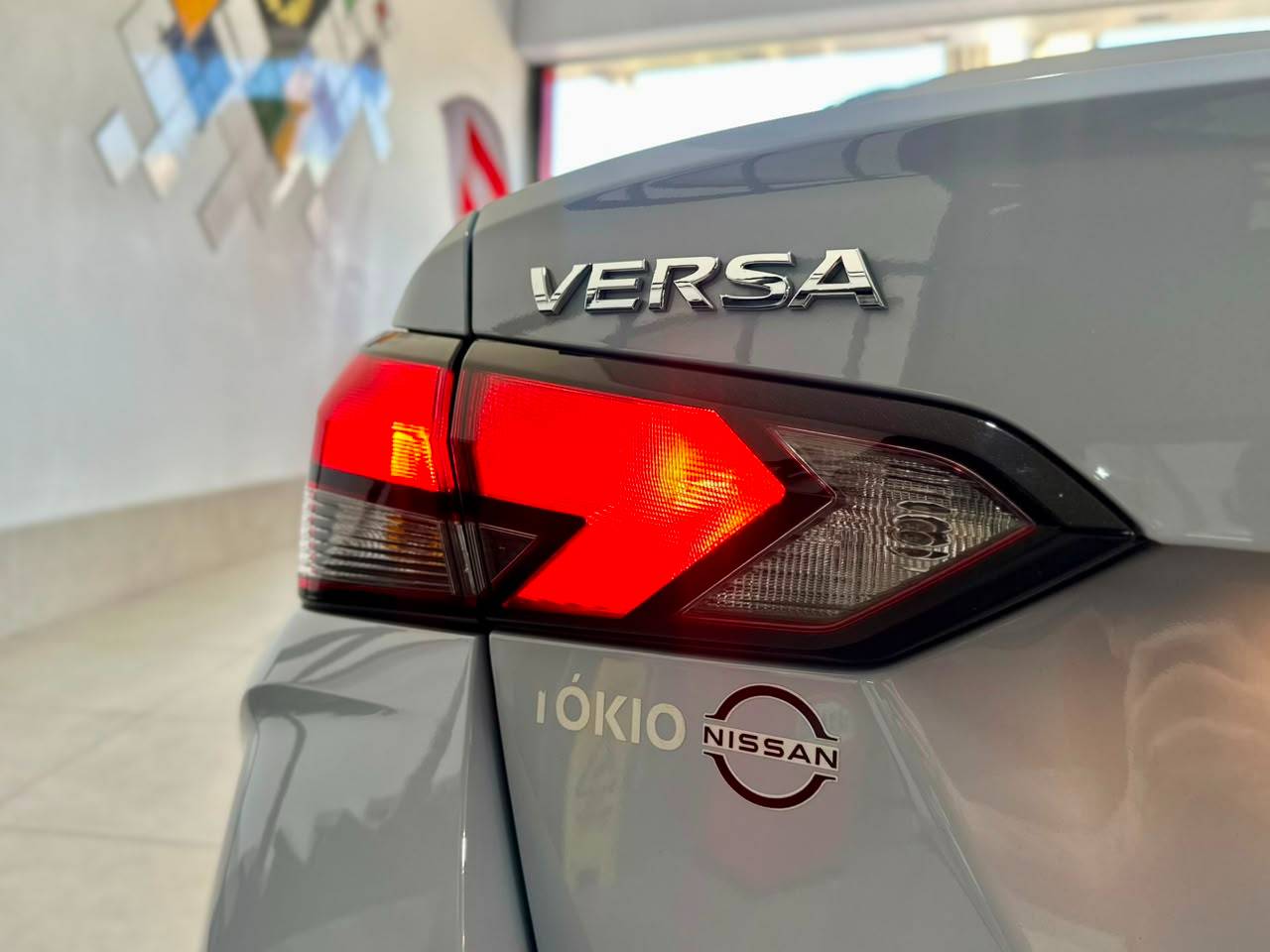 NISSAN VERSA