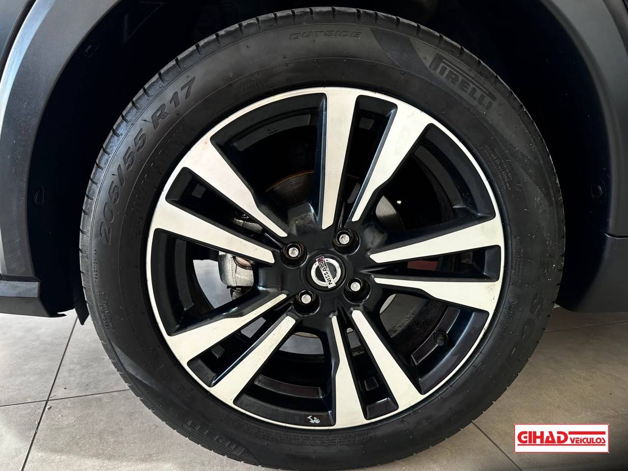 NISSAN KICKS