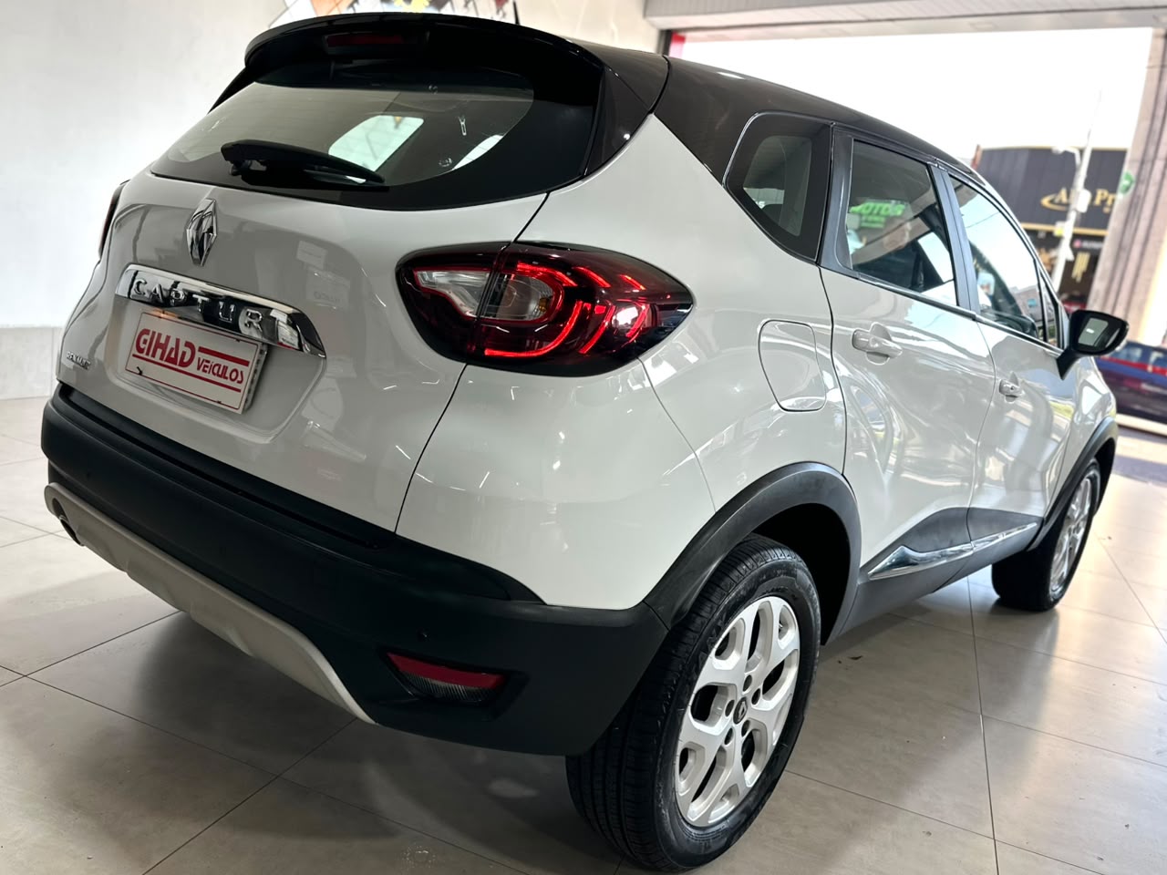 RENAULT CAPTUR