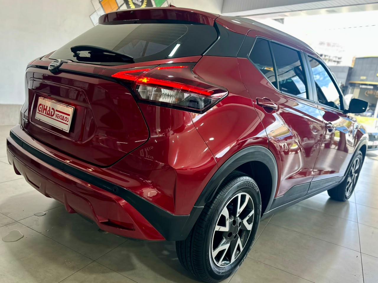 NISSAN KICKS