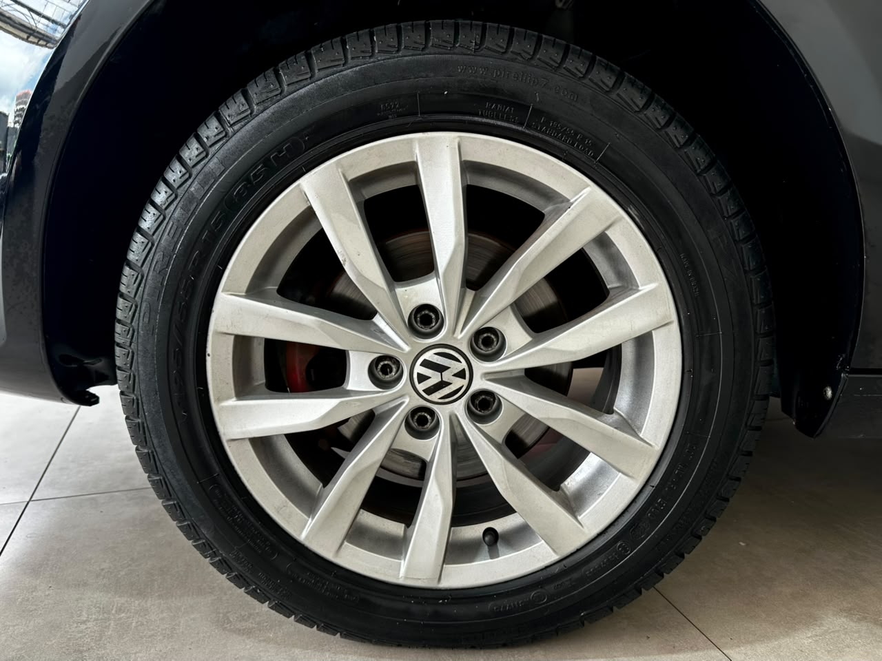 VOLKSWAGEN FOX