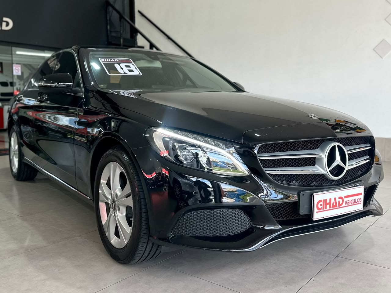 MERCEDES-BENZ C 180
