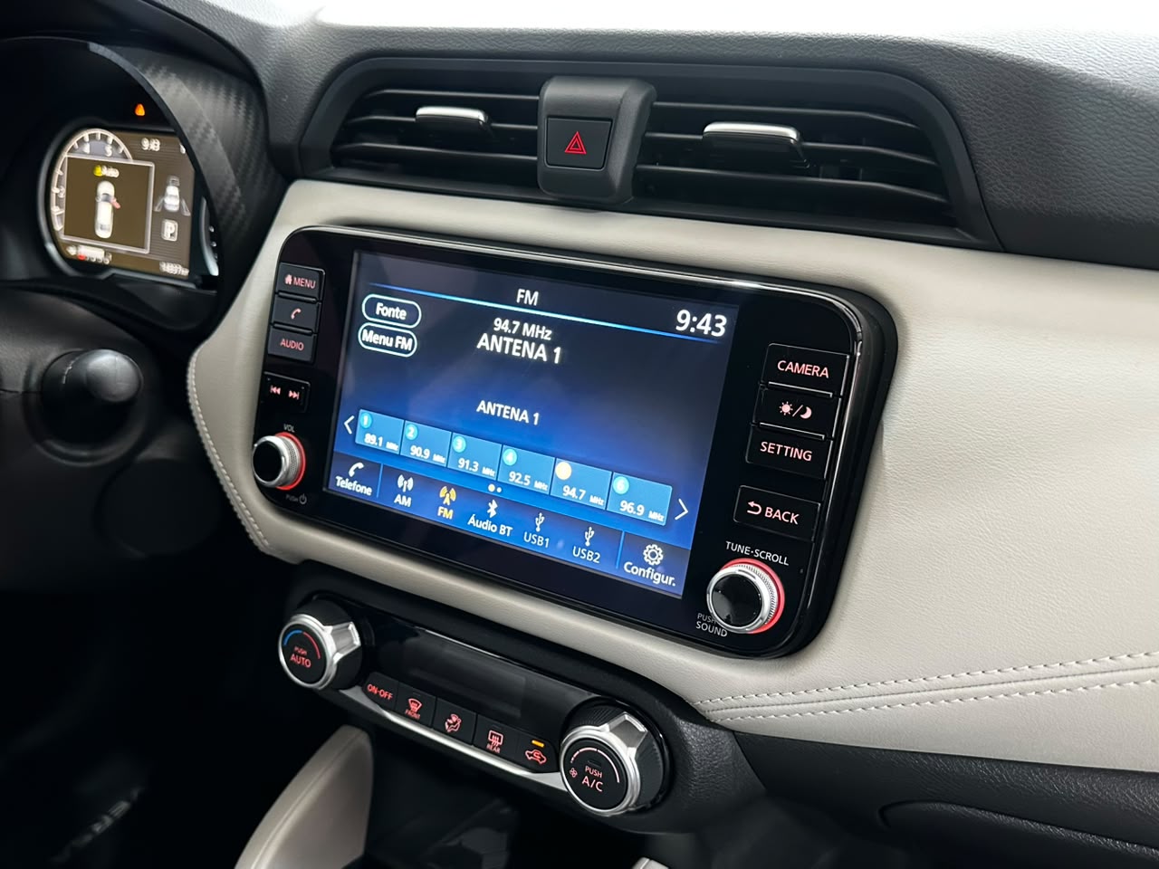 NISSAN VERSA