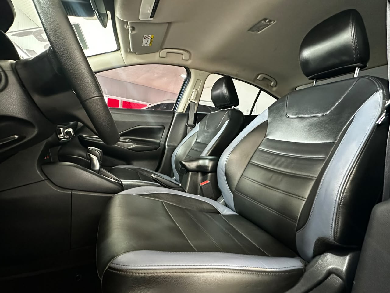 NISSAN VERSA