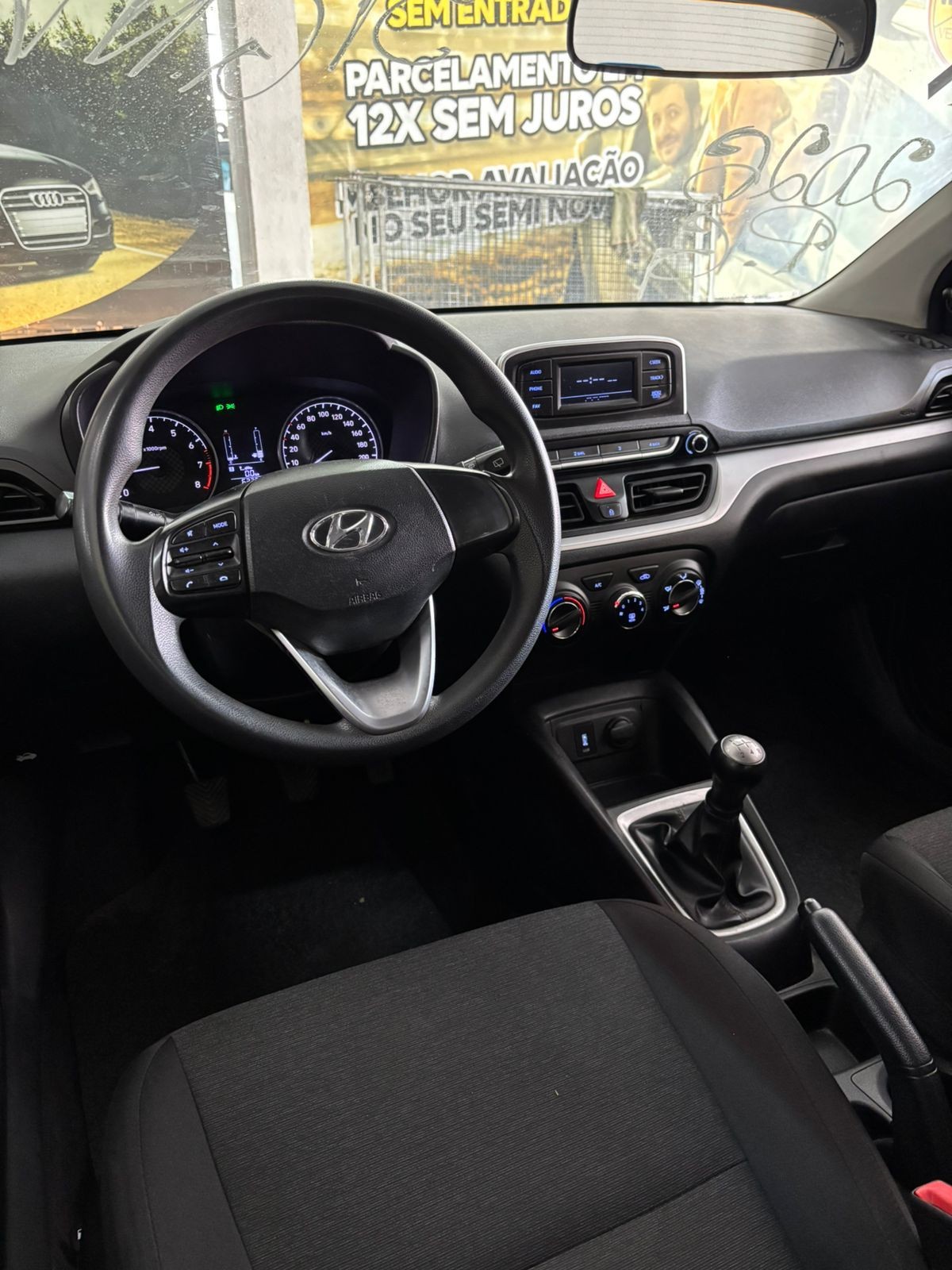 HYUNDAI HB20