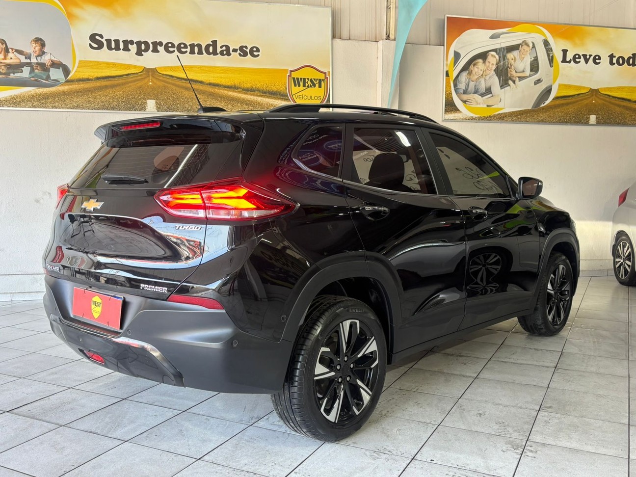 CHEVROLET TRACKER