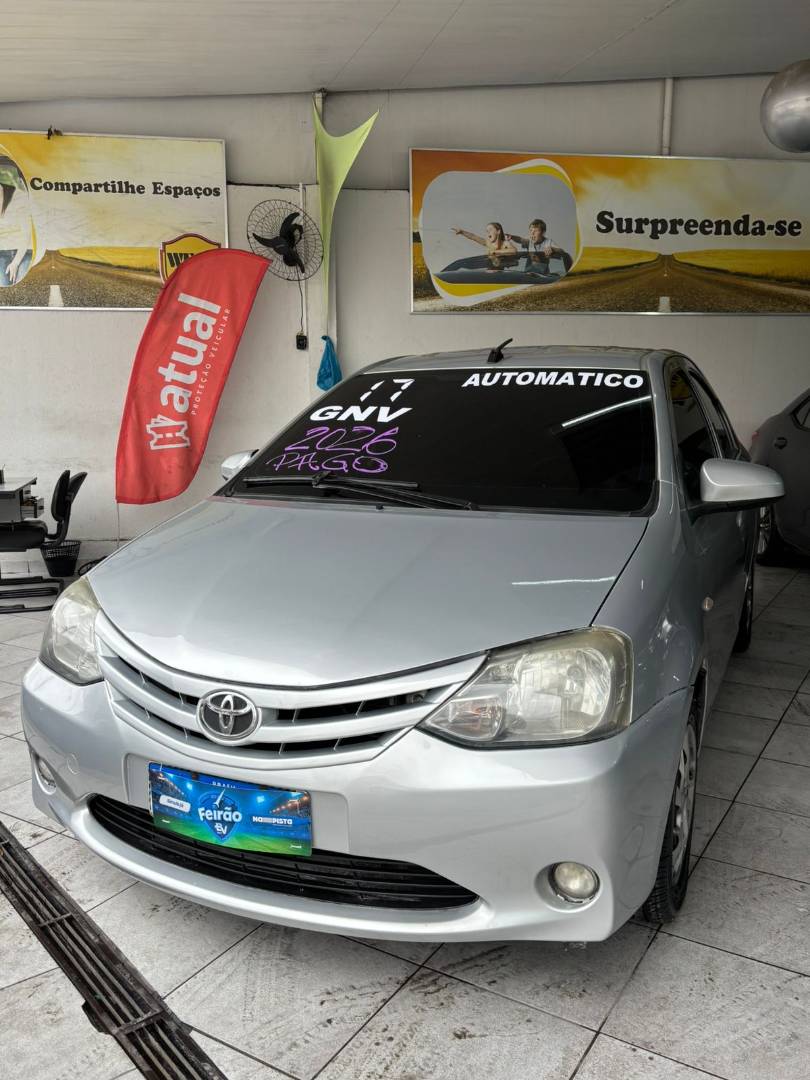 TOYOTA ETIOS