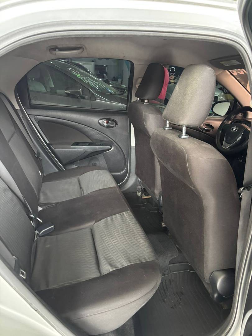 TOYOTA ETIOS