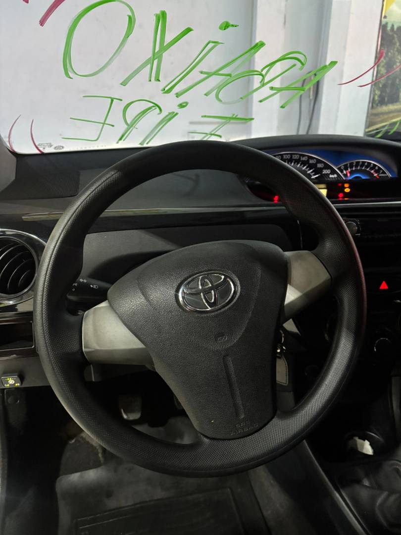 TOYOTA ETIOS