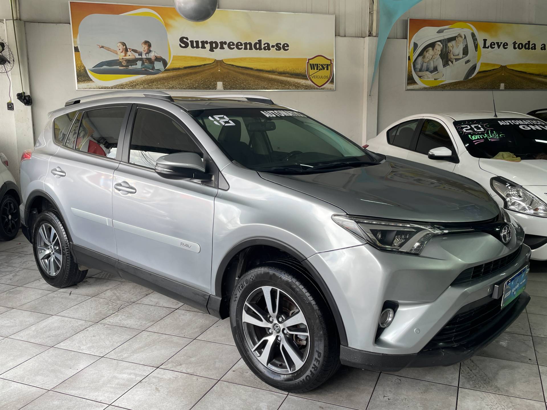 TOYOTA RAV4