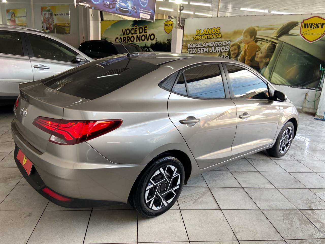 HYUNDAI HB20S