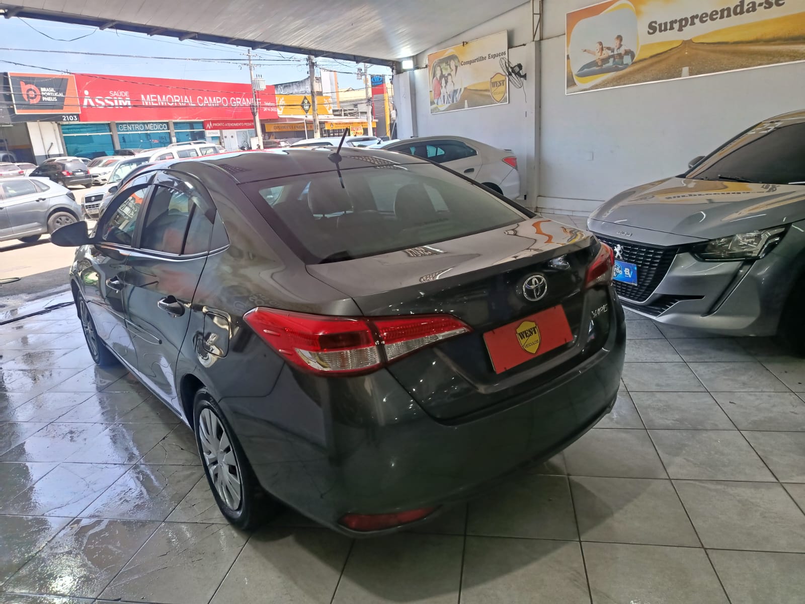 TOYOTA YARIS
