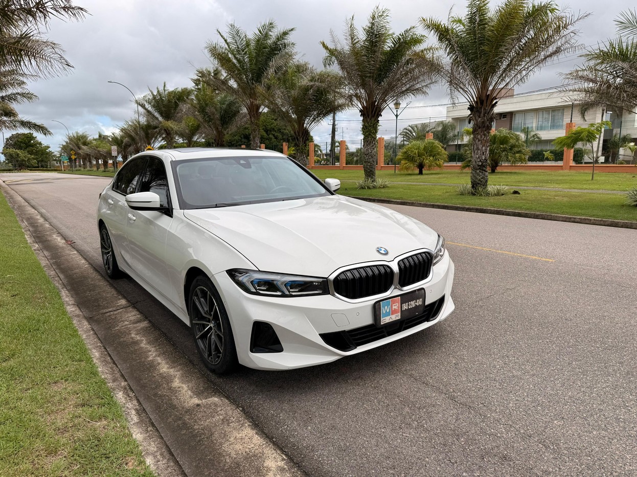 BMW 320i