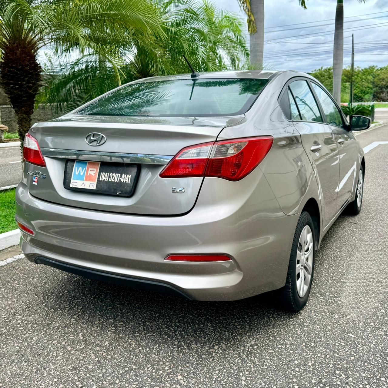 HYUNDAI HB20S