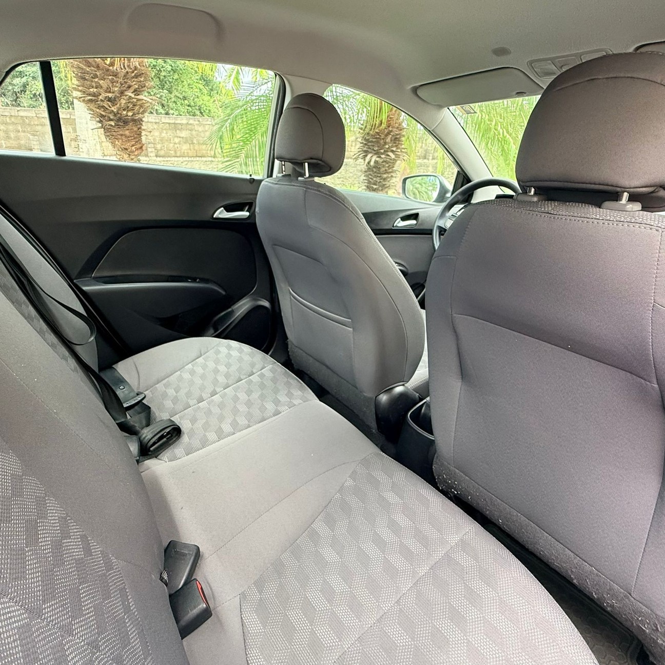 HYUNDAI HB20S