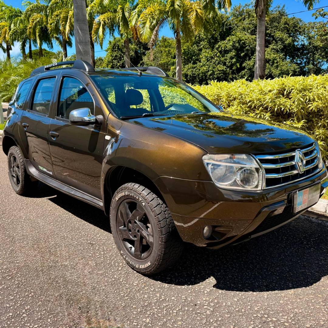 RENAULT DUSTER