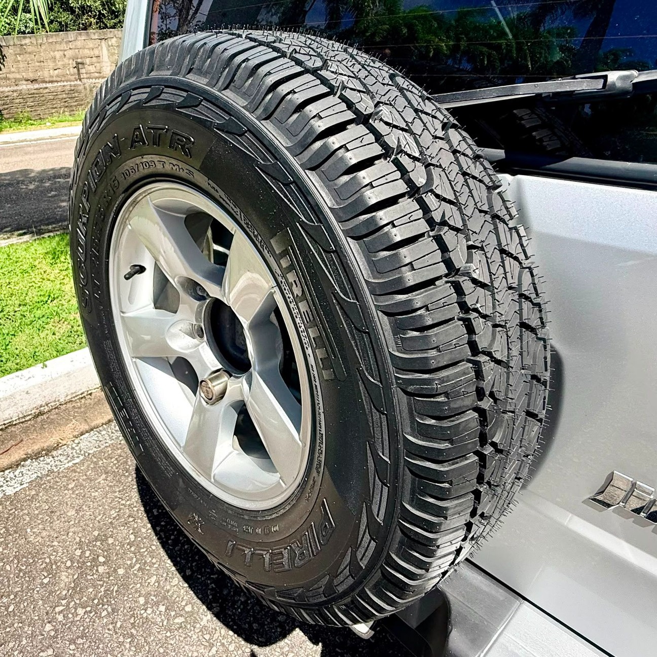 SUZUKI JIMNY