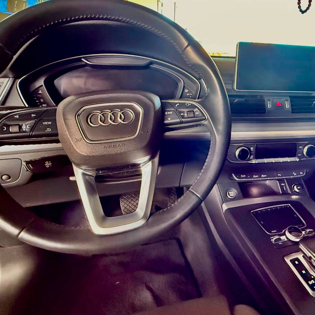 AUDI Q5