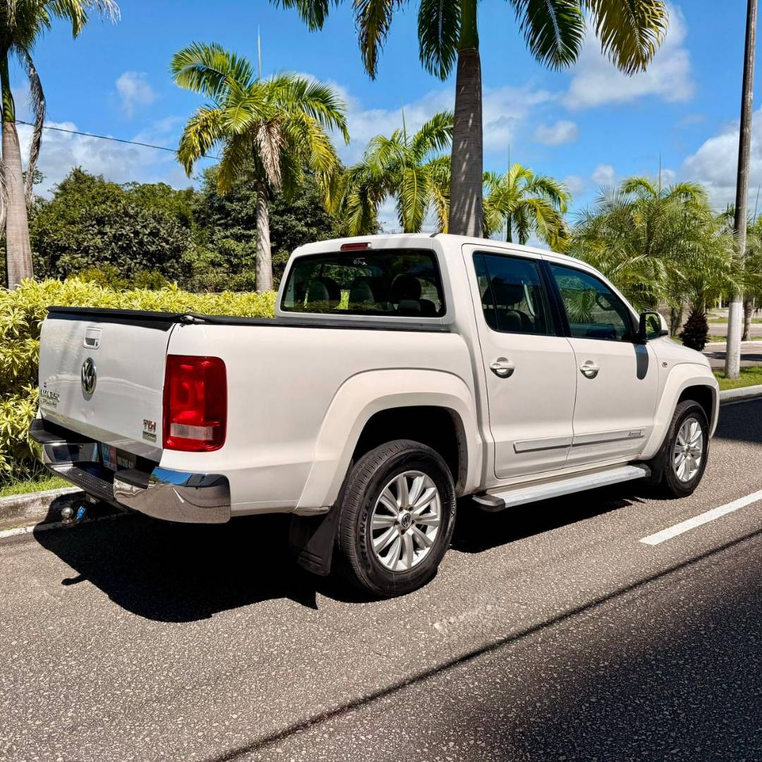 VOLKSWAGEN AMAROK