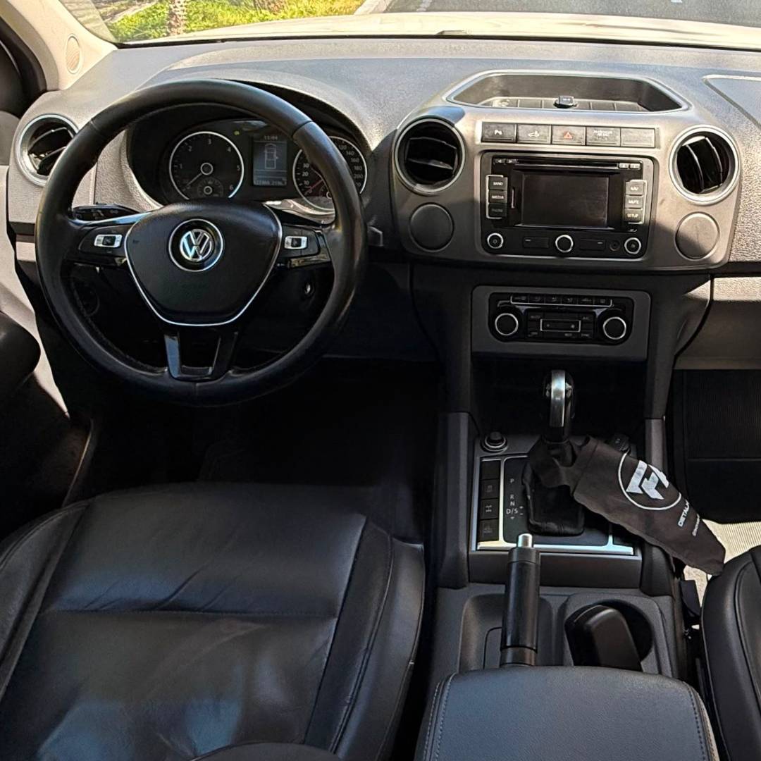 VOLKSWAGEN AMAROK