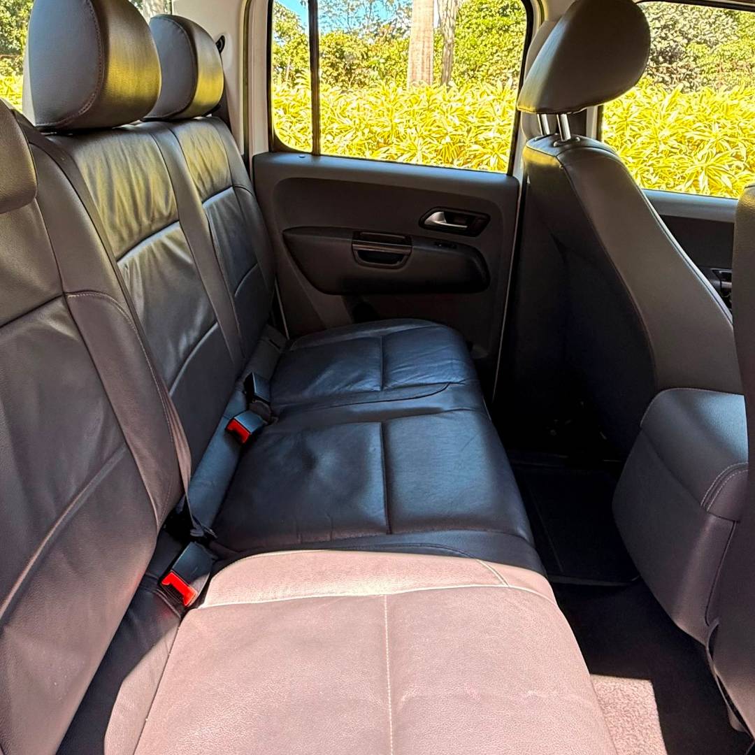 VOLKSWAGEN AMAROK